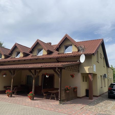 Noclegi Ciesiul Orneta Exteriör bild